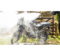 20212EU Pressure Washer Motorcycle Bundle