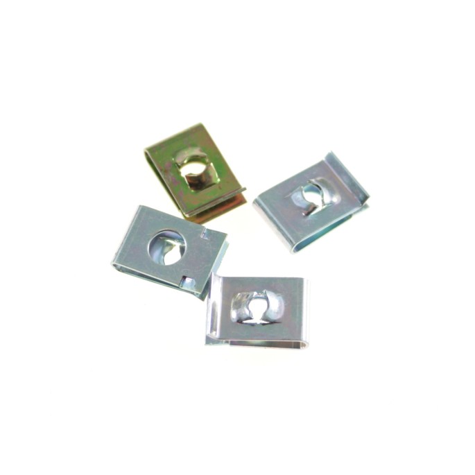 BLASZKA MOCUJĄCA 4MM