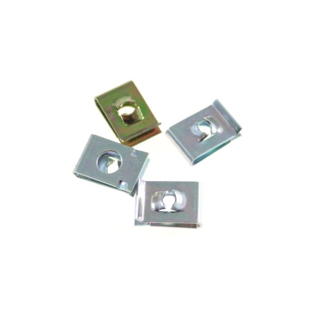 BLASZKA MOCUJĄCA 4MM